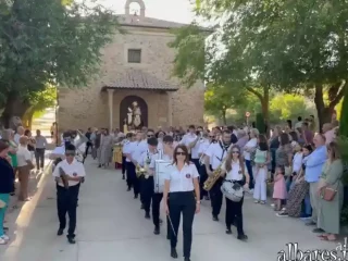 A por el Santo para dar comienzo a las fiestas 2024 (vídeo de la procesión)