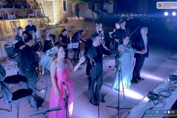 Una Noche Inolvidable: El Brillante Concierto de las Candelas del 3 de Agosto (vídeo de 29 minutos)