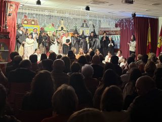 Una tarde de emociones en Albares con el Grupo de Teatro de las Amas de Casa de Almoguera