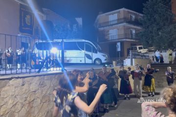 Wad All Hayara pone el broche final a la Semana Cultural 2025 con la jota de Albares