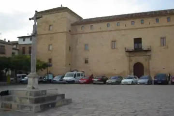 Pastrana: la villa ducal a un paso de Albares
